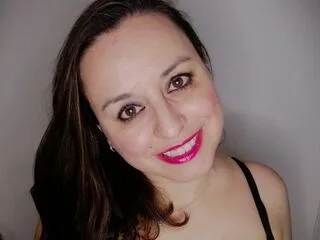 AdelaAlbaNatural cam model - 46 year old - photo 1