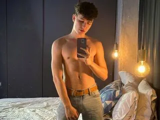 AdrianMorelli cam model - 25 year old - photo 1