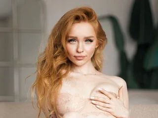 AimeeRoberts cam model - 23 year old - photo 1