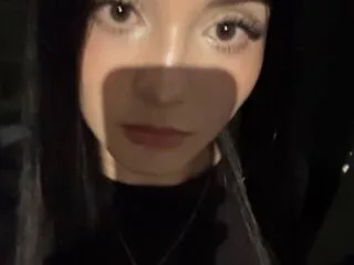 AlettaFlorence cam model - 18 year old - photo 1
