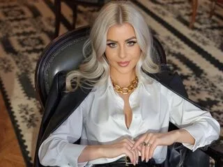 AlissaReeve cam model - 35 year old - photo 1