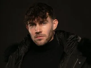 alphahhunk cam model - 40 year old - photo 1