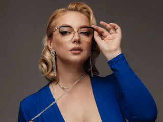 AmandaSensy cam model - 46 year old - photo 1
