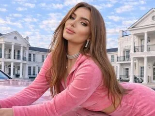 AmberLyn cam model - 30 year old - photo 1