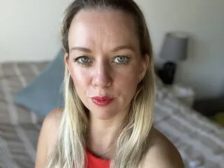 AmindaRobin cam model - 39 year old - photo 1