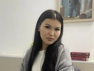 AnglaAchziger cam model - brunette hair - photo 3