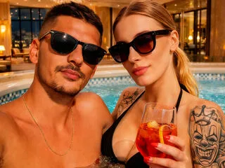 AnnaAndLeo cam model - 27 year old - photo 1