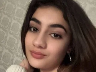 AnnisTiblier cam model - 18 year old - photo 1