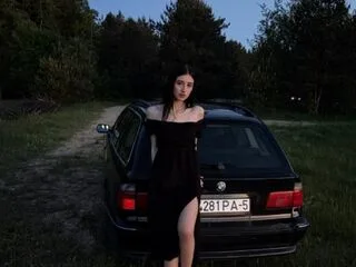 ArdithVentur cam model - 18 year old - photo 1