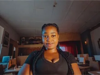 AriesBlossom cam model - 27 year old - photo 1
