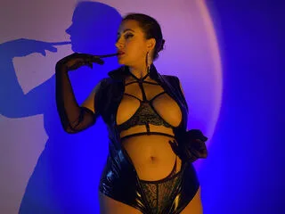 ArleenHunter cam model - 29 year old - photo 1