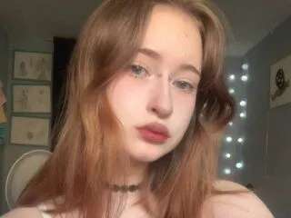 ArwenSilver cam model - 18 year old - photo 1