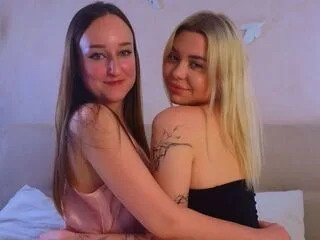 AveriSandra cam model - 22 year old - photo 1