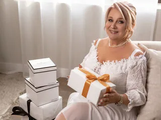 AvrilMillers cam model - 56 year old - photo 1