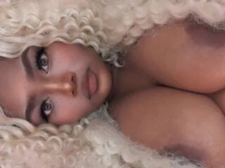 BarbieThiara cam model - ebony - photo 2