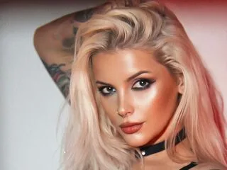 BiaBlue cam model - 36 year old - photo 1
