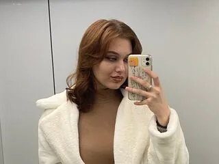 BrynnMeury cam model - 19 year old - photo 1