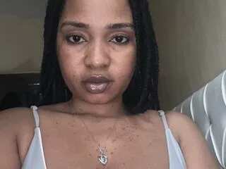 CarolineJames cam model - 34 year old - photo 1