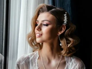 CharlotteReimer cam model - brunette hair - photo 3