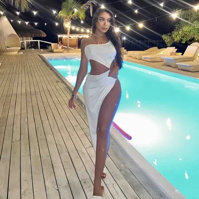 CristalMatthews cam model - 25 year old - photo 13