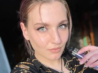 CristaStwell cam model - 25 year old - photo 1