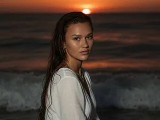 DelilahCoryea cam model - 18 year old - photo 1
