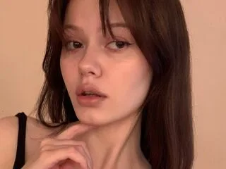 DeniseBonnel cam model - 18 year old - photo 1