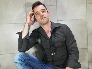 DeonEllis cam model - 38 year old - photo 1