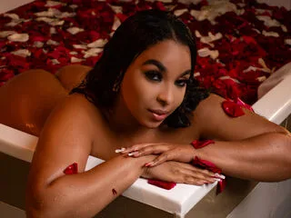 EileenBenzon cam model - 27 year old - photo 1