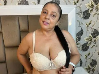 ElianyAdams cam model - 50 year old - photo 1