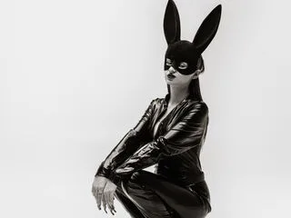 EllaHorton cam model - 21 year old - photo 1