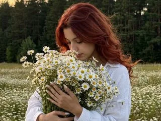 EllisCherry cam model - 19 year old - photo 1