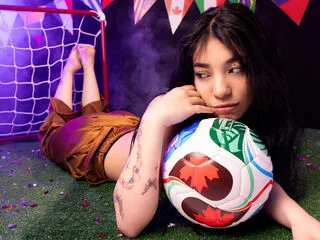 EmaLittle cam model - 18 year old - photo 1