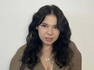 EmaRushlow cam model - 18 year old - photo 1