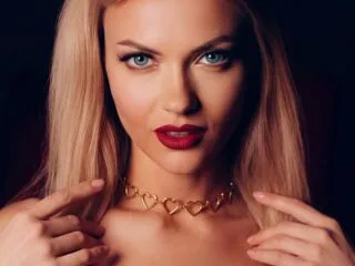 EmberHarrison cam model - 35 year old - photo 1