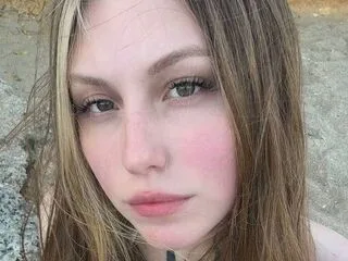 FriedaJane cam model - 18 year old - photo 1