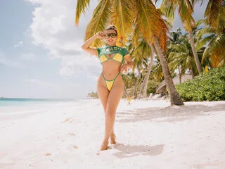 GabyPastori cam model - 30 year old - photo 1