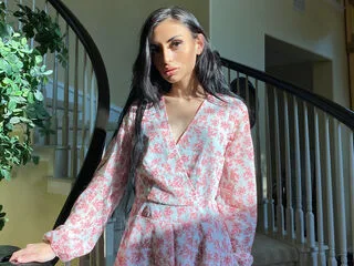 Geld cam model - black hair - photo 3