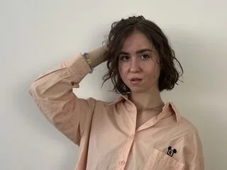 HilaryGanfield cam model - 19 year old - photo 1