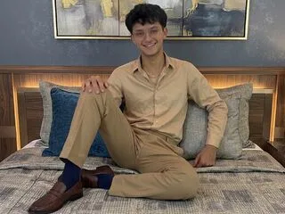 JamesHalter cam model - 18 year old - photo 1