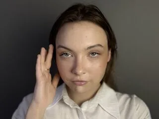 JaniceChambers cam model - 18 year old - photo 1