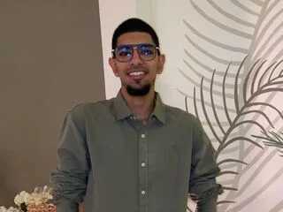 JaxNova cam model - 23 year old - photo 1