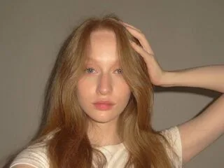 JoGranieri cam model - 18 year old - photo 1
