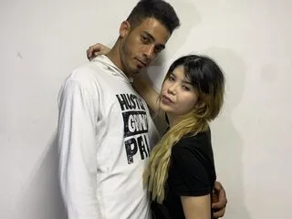 JoselynAndFredy cam model - 32 year old - photo 1