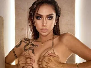 JulliaFakarat cam model - 32 year old - photo 1