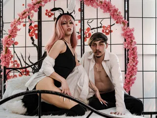 JunnaAndKurt cam model - 22 year old - photo 1