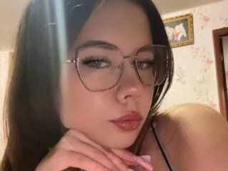 KasieHongeva cam model - 18 year old - photo 1
