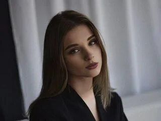 KatlynFlaxman cam model - 18 year old - photo 1