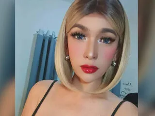 KiziaFox cam model - asian - photo 2