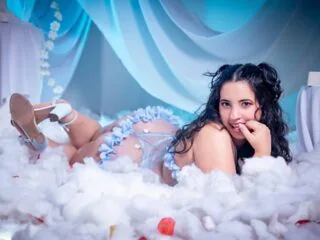KristinChang cam model - 20 year old - photo 1